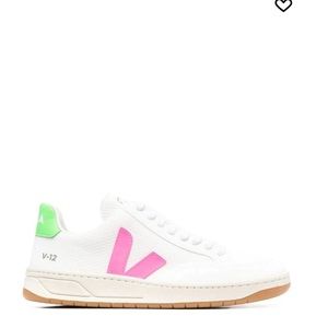 VEJA
V-12 B-Mesh sneakers